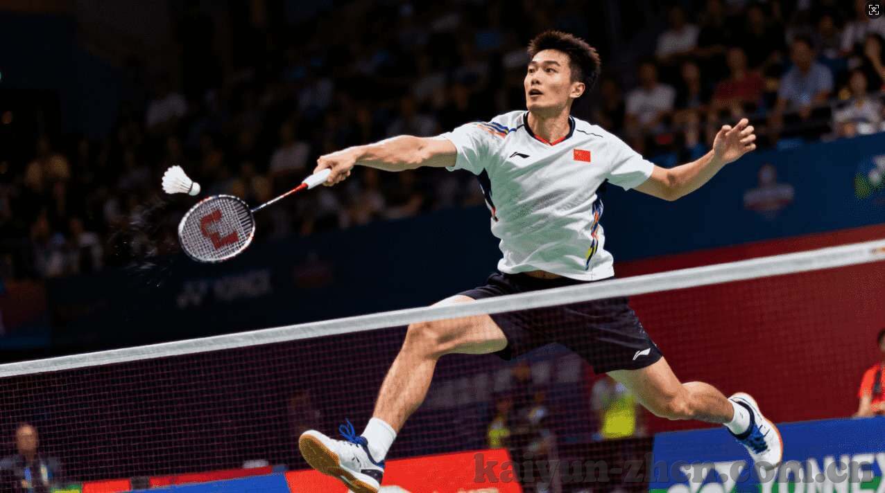 adidas世界杯篮球鞋测评-adidas世界杯篮球鞋测评，速度与耐力的完美结合
